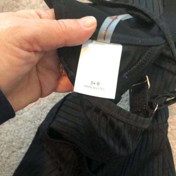 Shade & Shore Black Monokini - Picture 5 of 6